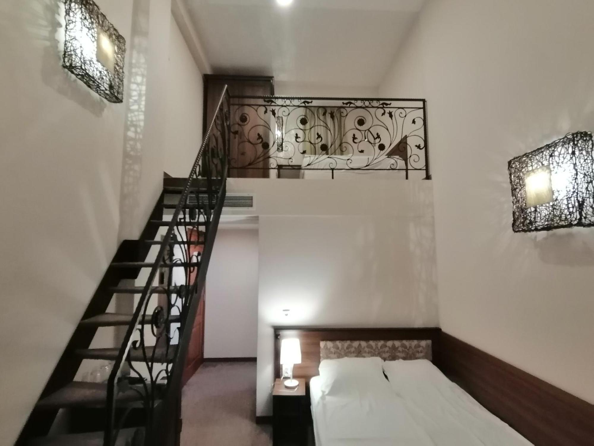 Hotel Aristokrat ابزور المظهر الخارجي الصورة