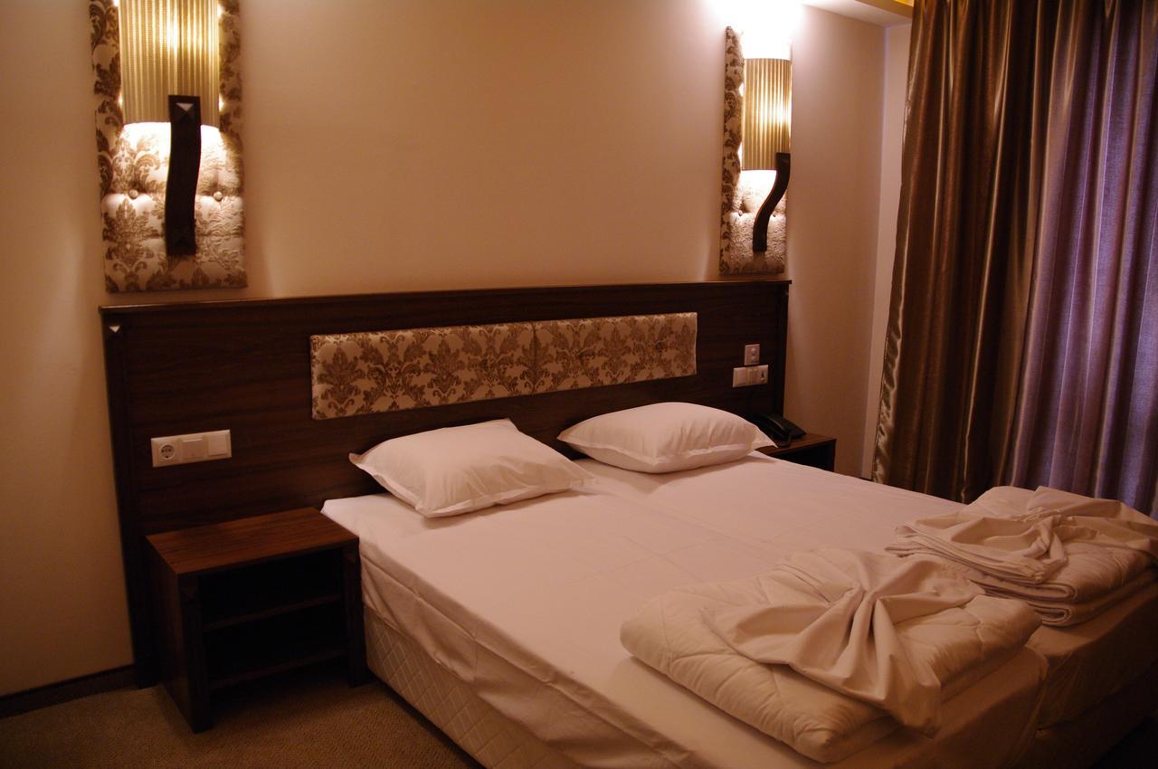 Hotel Aristokrat ابزور المظهر الخارجي الصورة