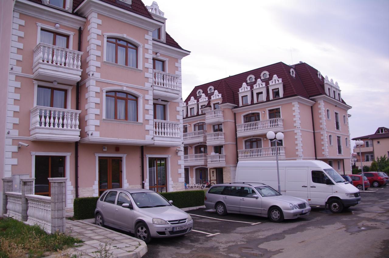Hotel Aristokrat ابزور المظهر الخارجي الصورة