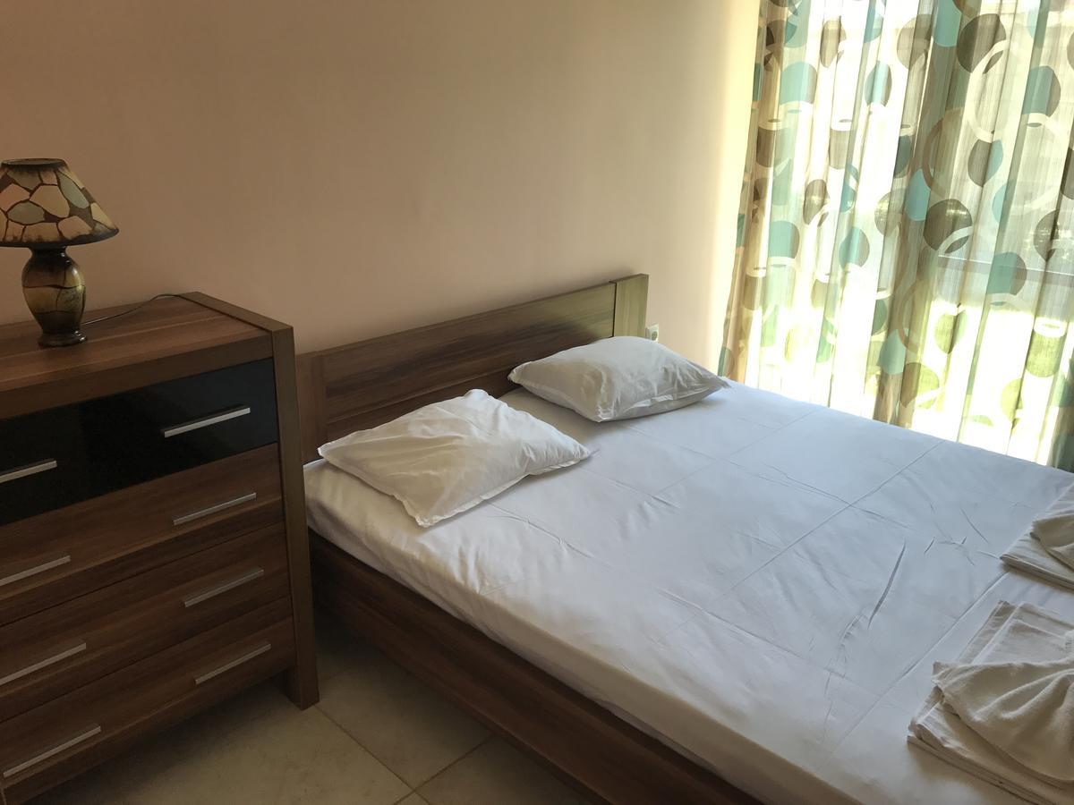 Hotel Aristokrat ابزور المظهر الخارجي الصورة